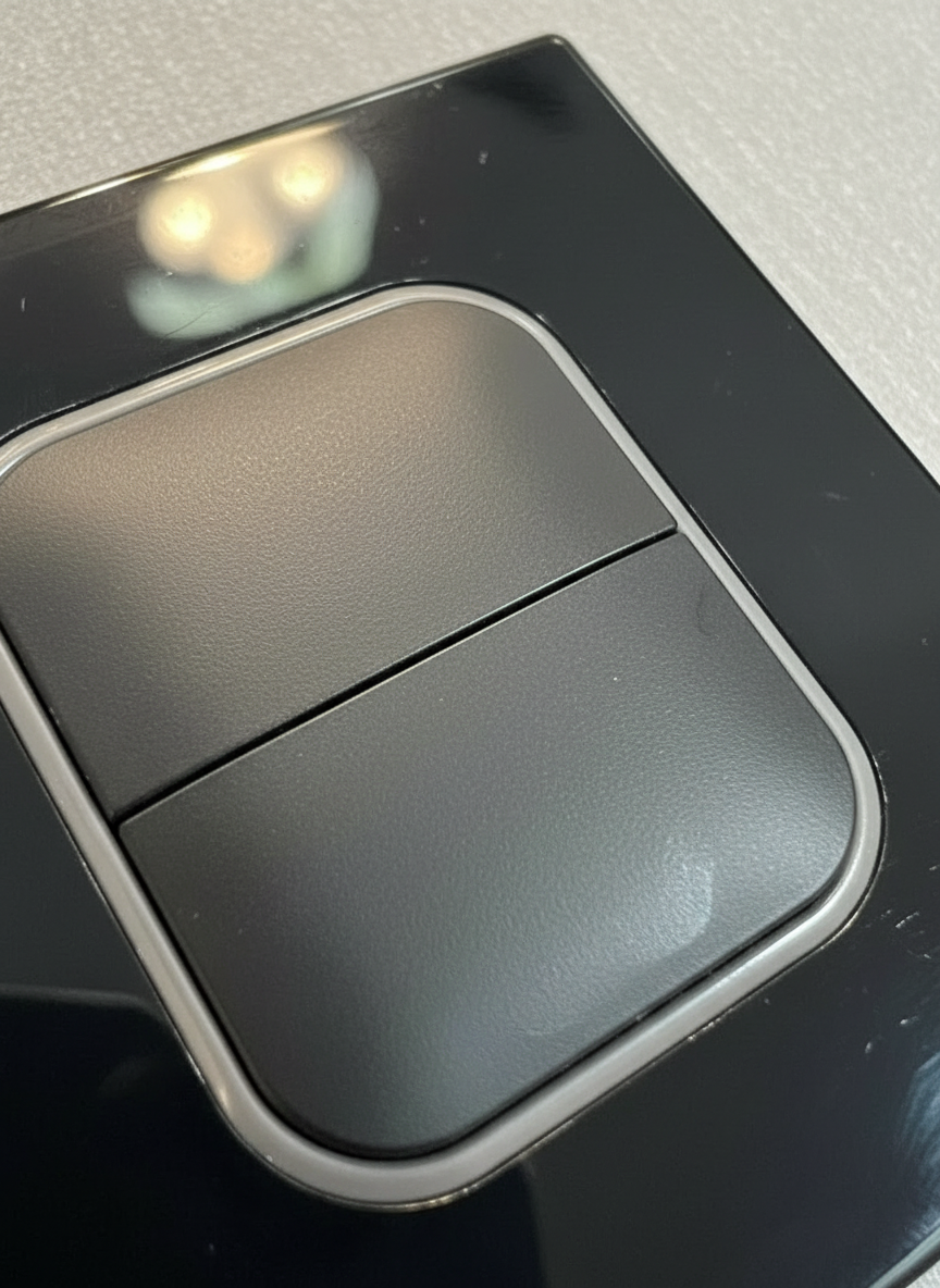 FL-A2 Led Glass BK 2 gang 2 way