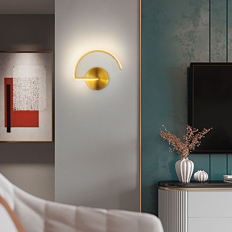 HemiCircle LED Wall Lamp