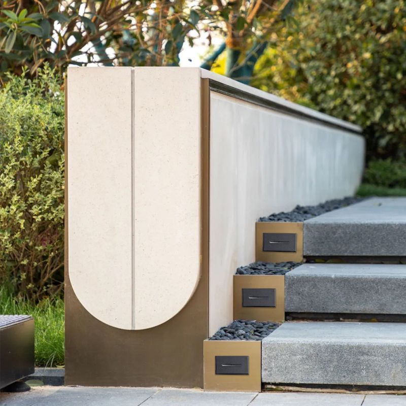 Precise K2405 Horizontal Staircase Light